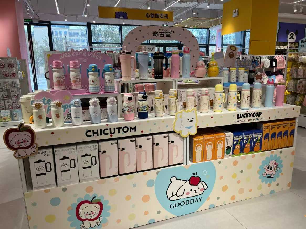 6-Axis Robotic Welding Arms for Stainless Tumbler Assembly